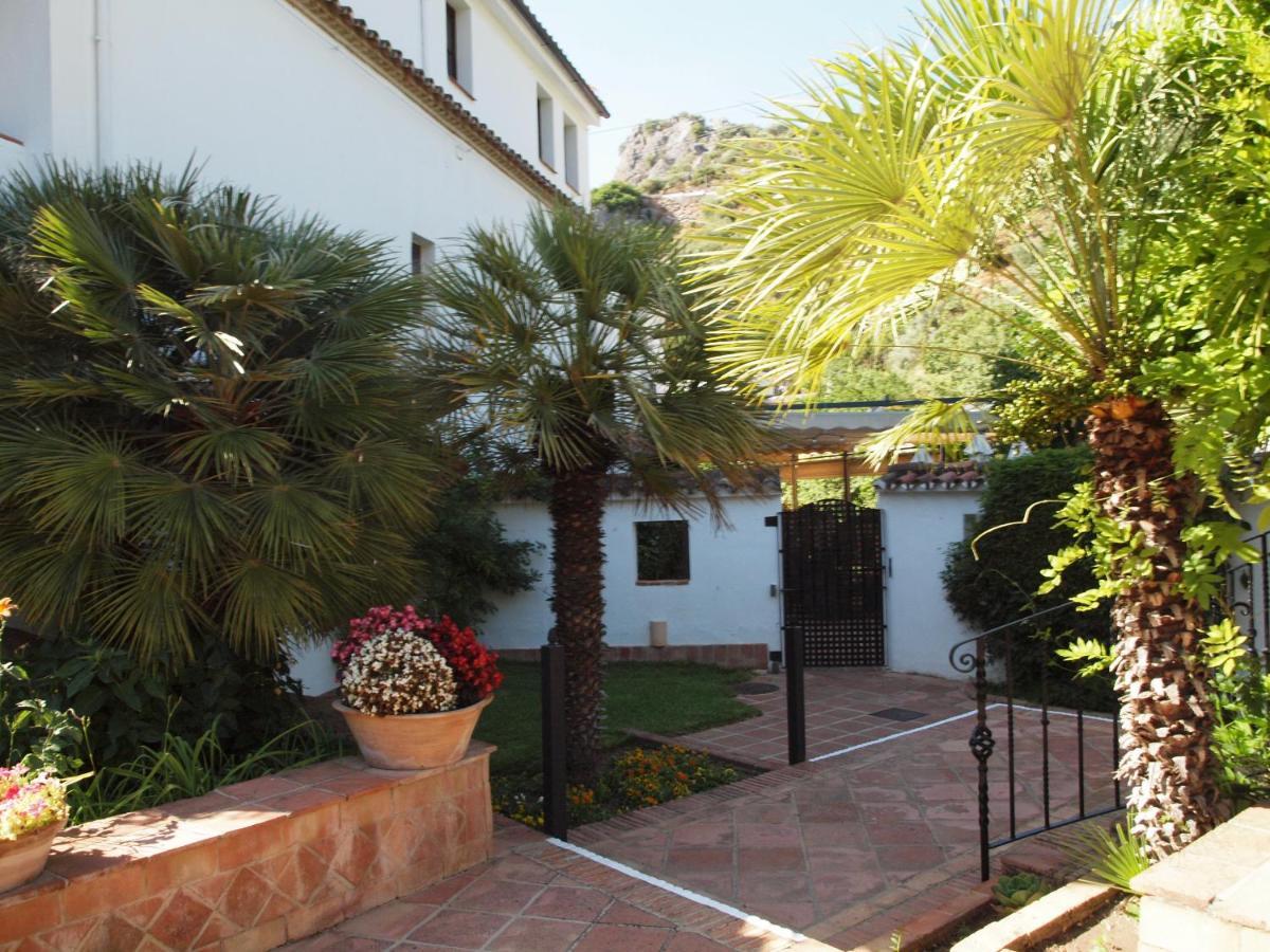 Molino Del Santo Hotel Benaojan Ngoại thất bức ảnh